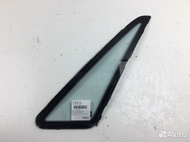 Стекло боковое правое Subaru Leone AA2 EA71 1984