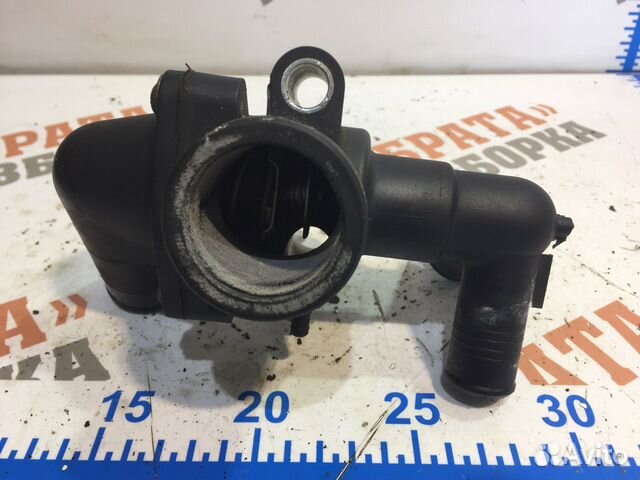 Пежо Боксер Корпус термостата