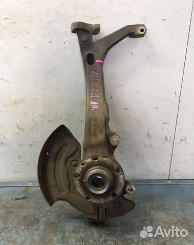 Ступица передняя левая Audi A6 C5 allroad