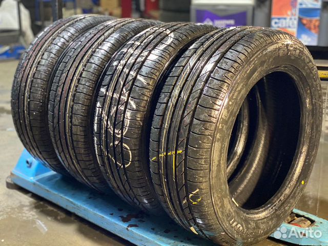 Bridgestone Potenza RE040 235/55 R17 99Y