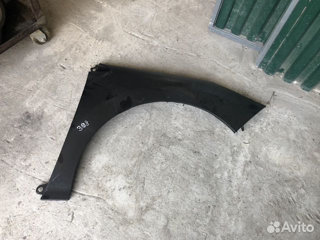 Крыло передние правое peugeot 308