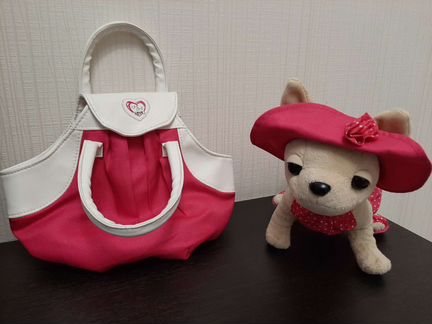 Плюшевая собачка Чихуахуа в сумочке