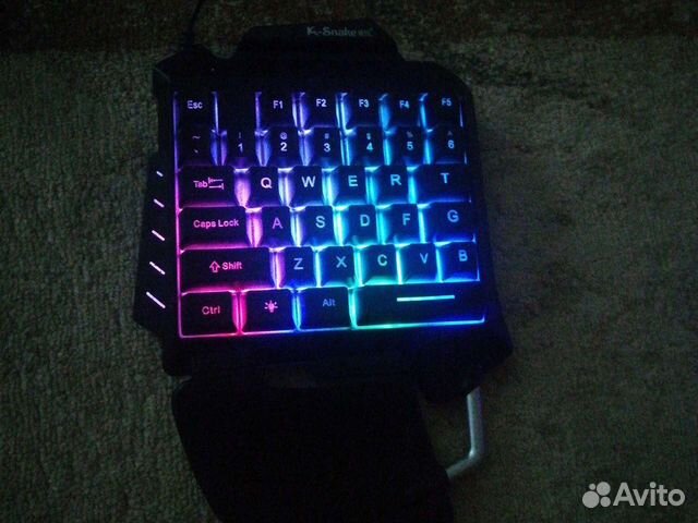 Игровые клавиатура и мышь для телефона