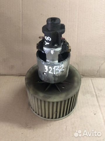 Моторчик печки Ауди V8 D11