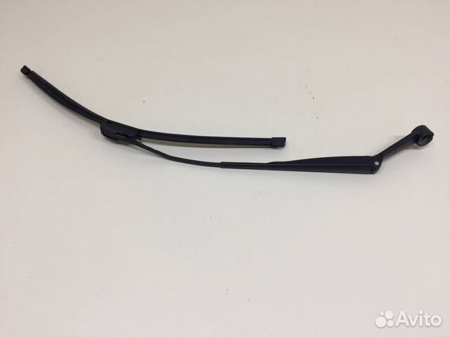 Поводок стеклоочистителя передний левый Datsun on