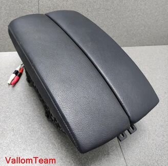 Лот X86 Подлокотник BMW X5 E70