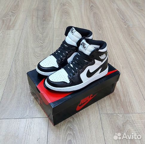 Кроссовки nike air jordan 1 mid + носки