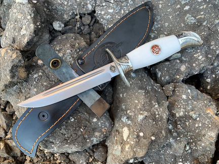 Финка «нквд», сталь Bohler K340, рукоять акрил