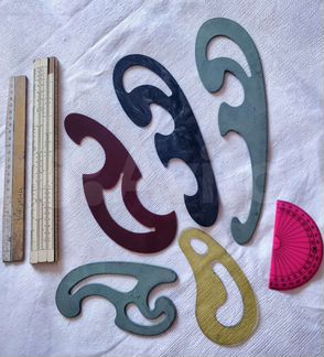 Фигурные линейки. Лекала. Чертежные линейки СССР