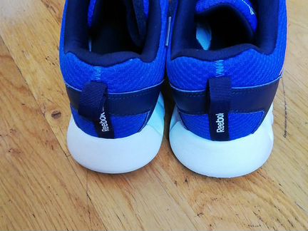 Кроссовки Reebok р.36