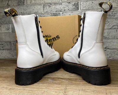 Женские ботинки Dr Martens