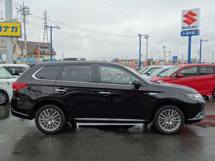 Mitsubishi Outlander 2.4 CVT, 2020, 5 000 км