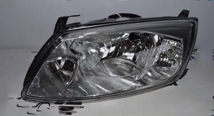 Фара Лада Гранта левая