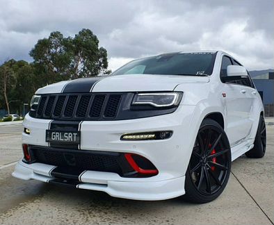 Накладка переднего бампера jeep SRT 8