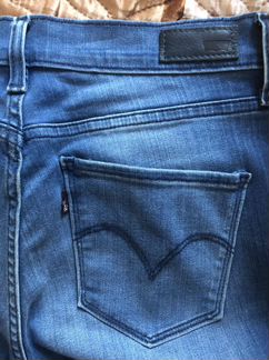 Джинсы levis
