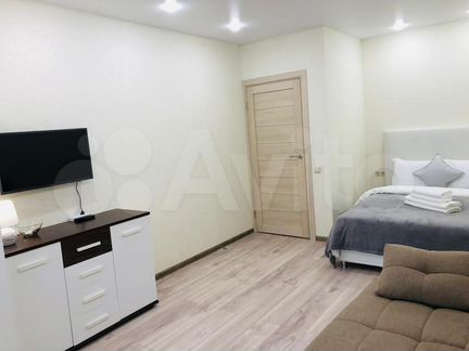 1-к квартира, 42 м², 1/9 эт.