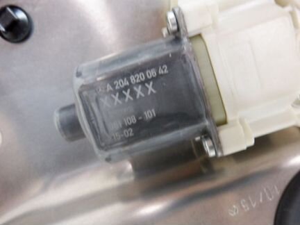 Стеклоподъемник электрический задний правый Мерсед