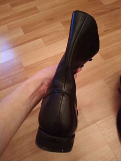 Кожаные ботинки