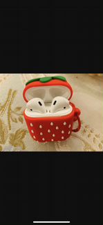 Чехол силиконовый клубника для airpods