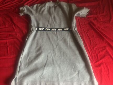 Платье nike