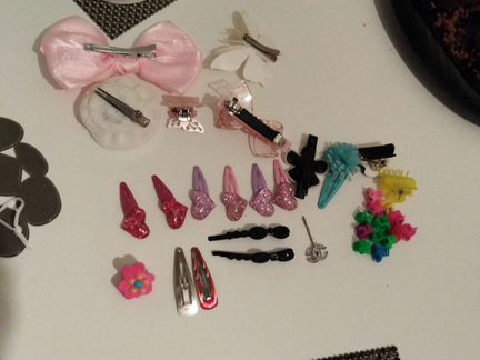 Заколки на девочку