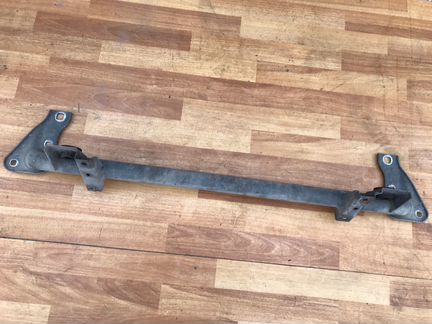 Поперечина переднего усилителя Mercedes X166 W166