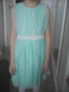 Платье на девочку 4-6 лет