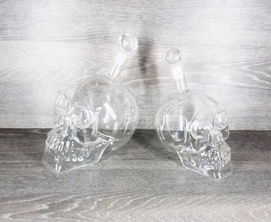 Декоративный графин череп