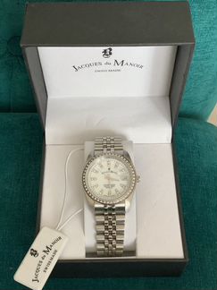 Часы jacques du manoir