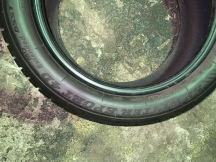 Зимние шины Dunlop 225 50 17 Run Flat