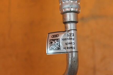 Трубка кондиционера Audi A4 4 B8 2007-2015