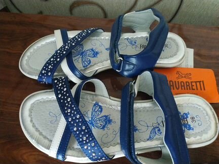 Босоножки для девочки