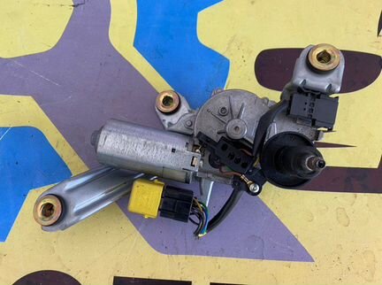 Моторчик стеклоочистителя задний Mercedes-Benz