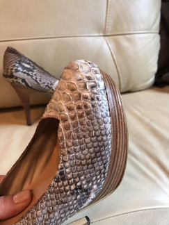 Туфли из кожи питона