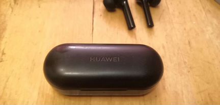 Беспроводные наушники huawei freebuds