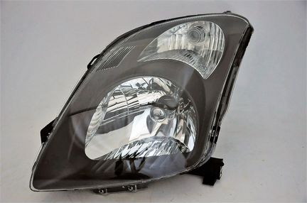 Suzuki Swift фара передняя левая правая 2005-2010