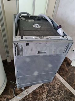 Посудомоечная машина встраиваемая electrolux