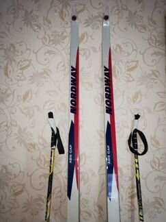 Лыжи, ботинки, палки