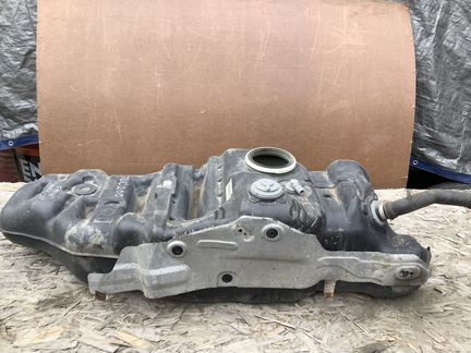 Топливный бак LC200