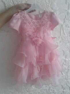 Продаются нарядные платья для девочки цена договор