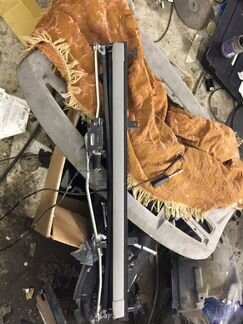 Шторка полка электрическая Audi A8 d3