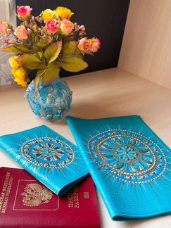Кожаная обложка на паспорт подарок на новый год
