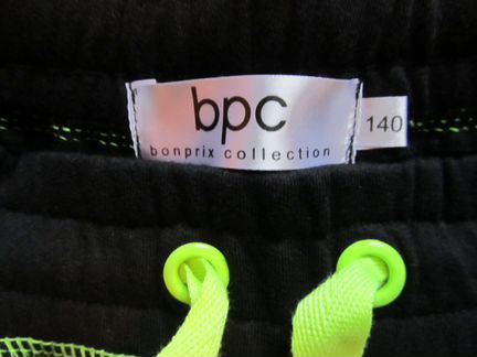 Новые спортивные брючки на рост 140 см