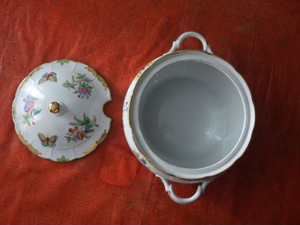 Супник herend Виктория (венгрия)