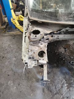 Лонжерон передний правый Renault Megane 2