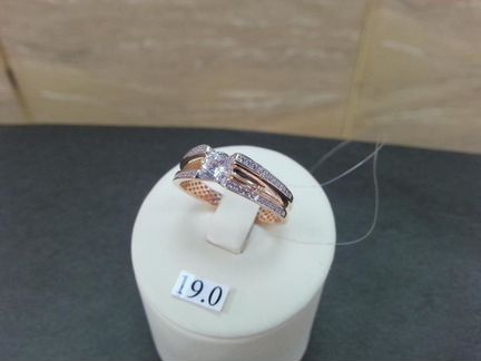 Золотое кольцо - с Фианитами проба 585 размер 19