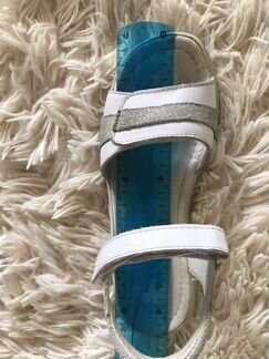 Рикоста, сандалии