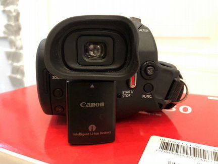Видеокамера Canon Legria HF G30