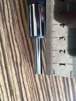 Личинка замка avers под ручку