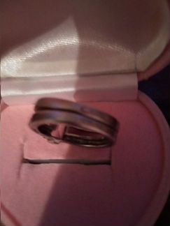 Серебряное кольцо с аметистом и фианитами